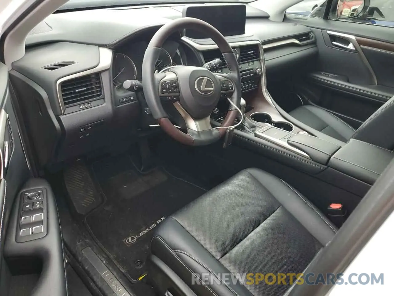 8 fotografías del automóvil dañado 2T2HZMAA7LC163189 LEXUS RX350 2020