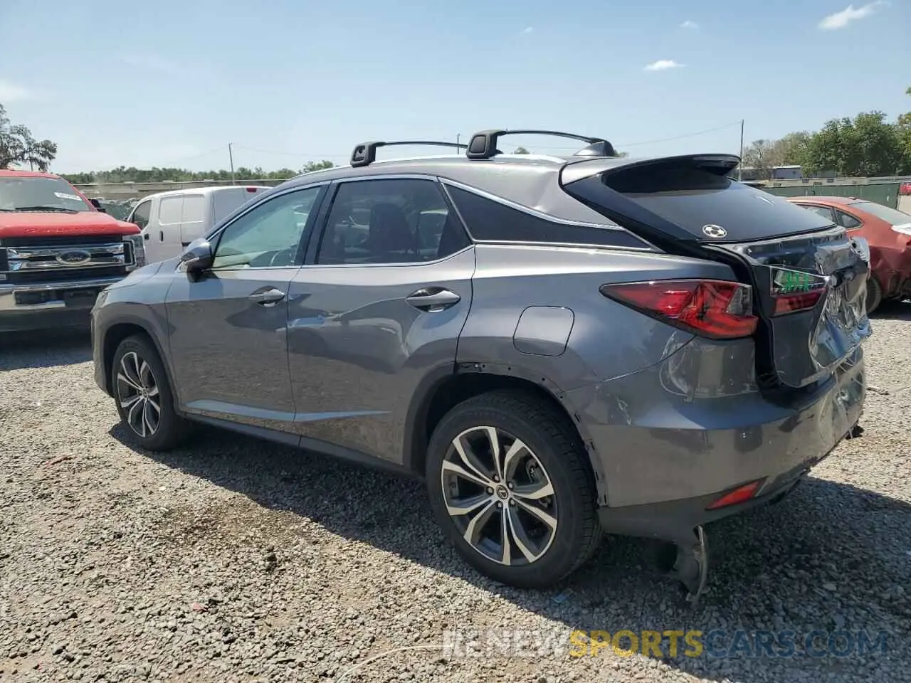 2 fotografías del automóvil dañado 2T2HZMAA7LC175052 LEXUS RX350 2020