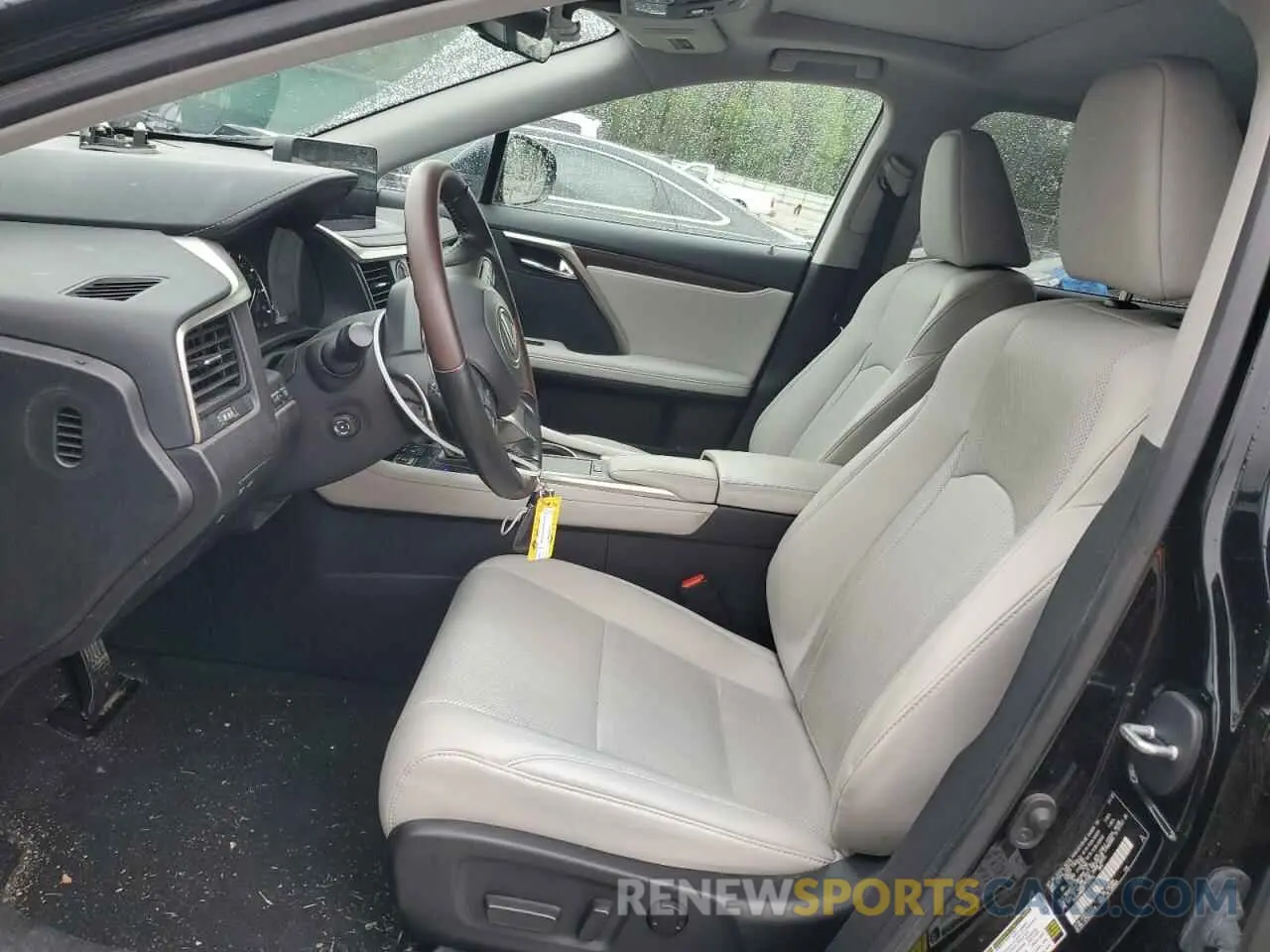 7 fotografías del automóvil dañado 2T2HZMAA8LC164772 LEXUS RX350 2020
