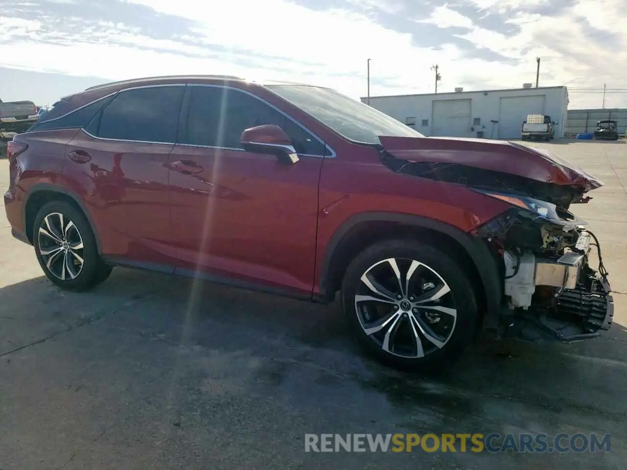 4 fotografías del automóvil dañado 2T2HZMAAXLC178589 LEXUS RX350 2020