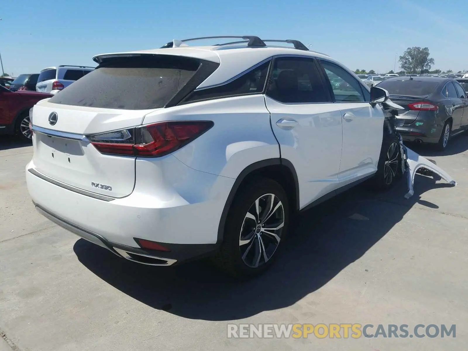 4 fotografías del automóvil dañado 2T2HZMDA1LC214715 LEXUS RX350 2020