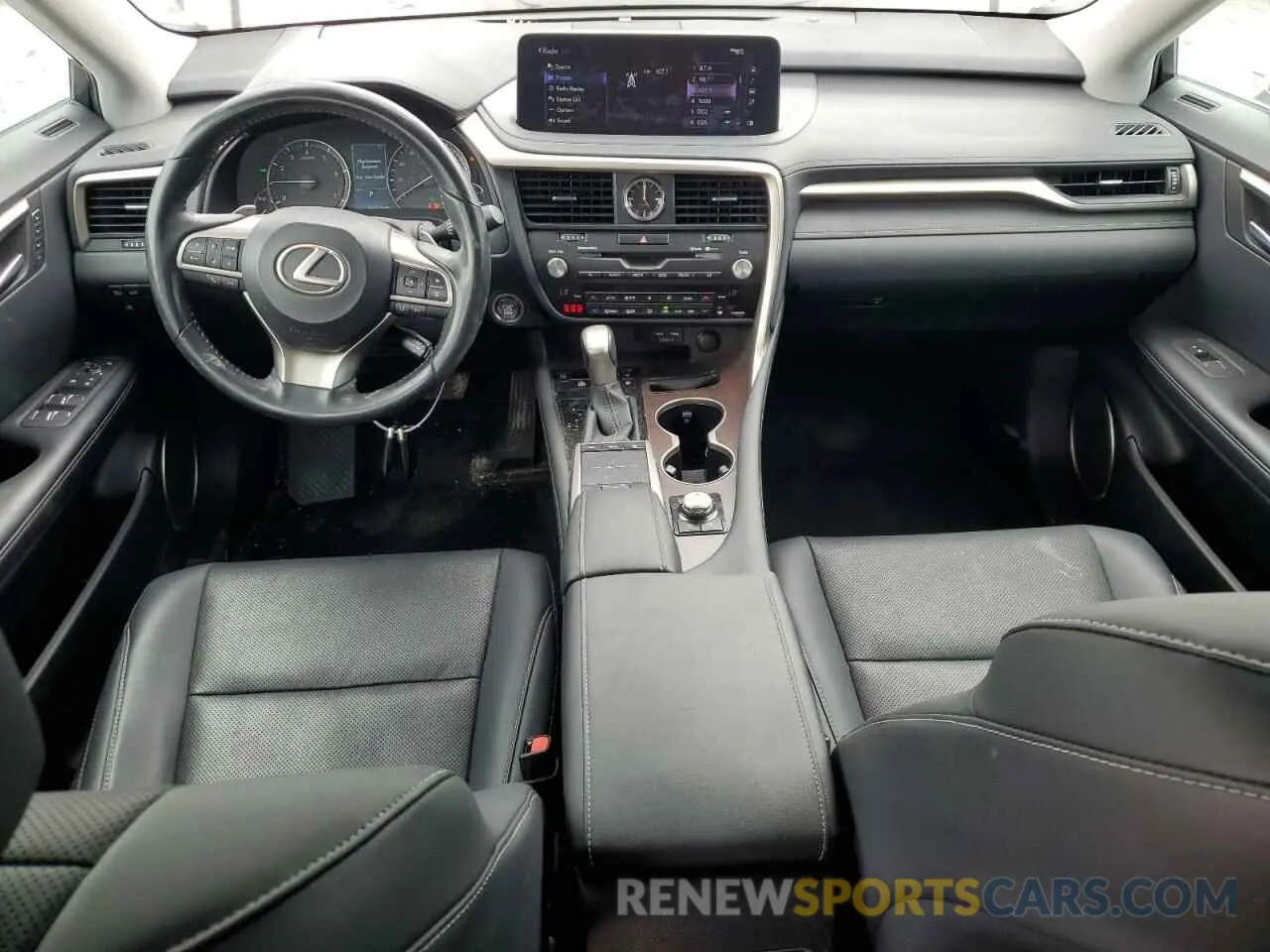 8 fotografías del automóvil dañado 2T2HZMDA1LC242563 LEXUS RX350 2020