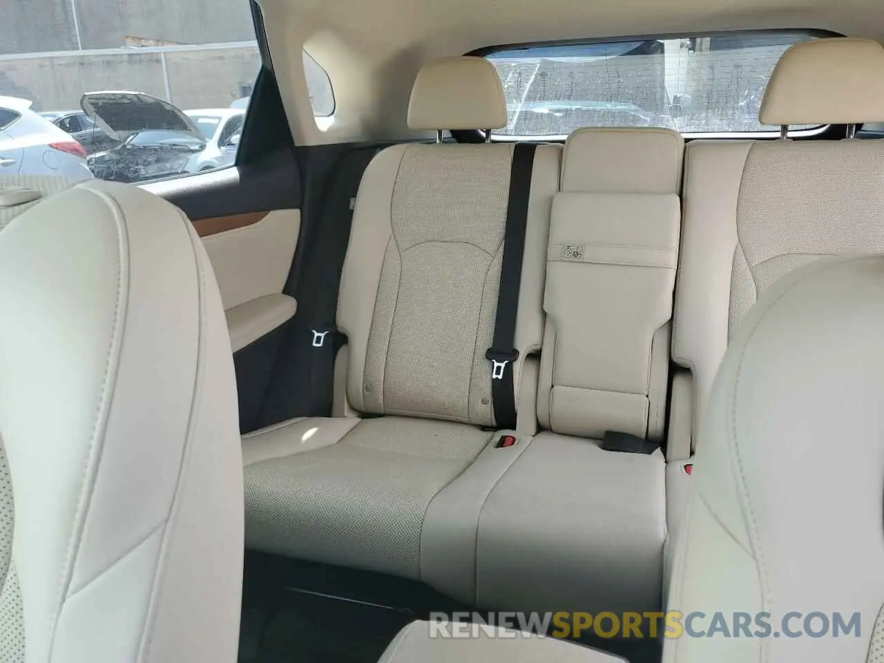 10 fotografías del automóvil dañado 2T2HZMDA4LC234439 LEXUS RX350 2020