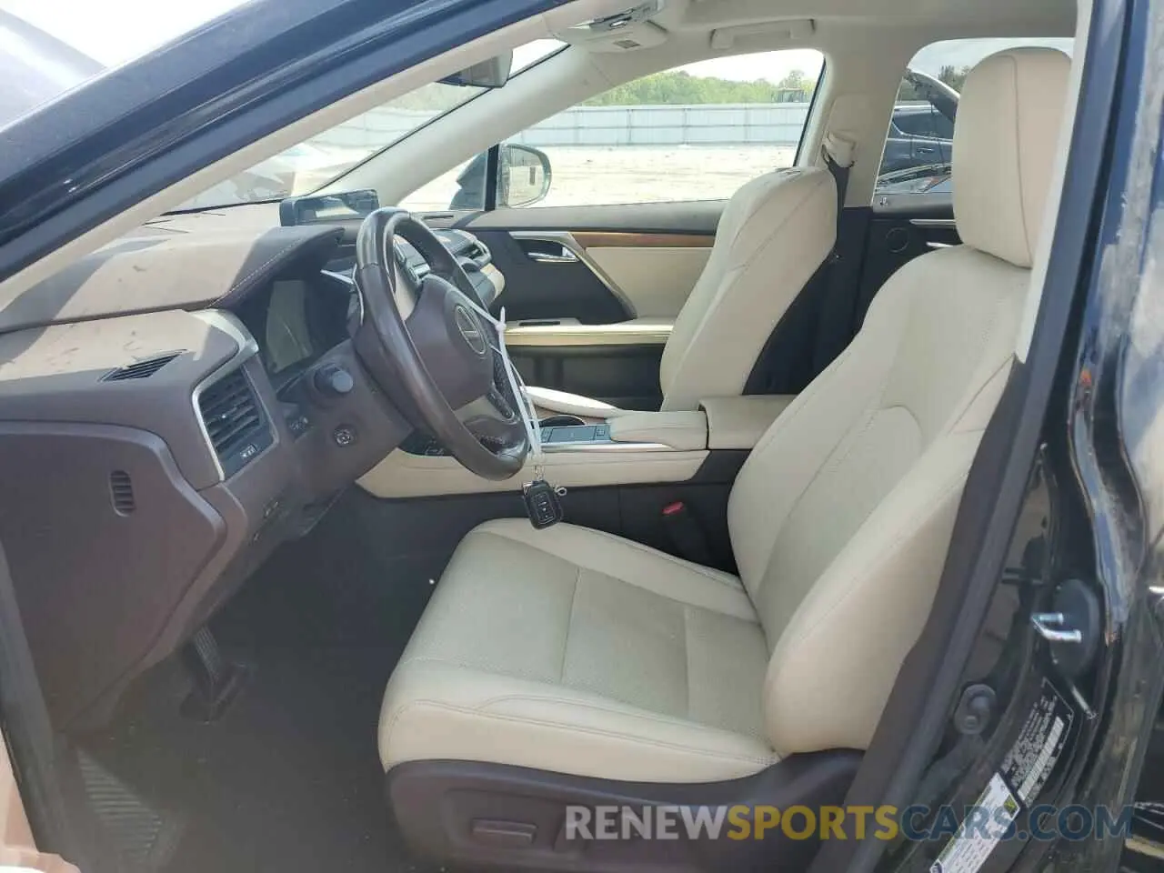 7 fotografías del automóvil dañado 2T2HZMDA4LC234439 LEXUS RX350 2020
