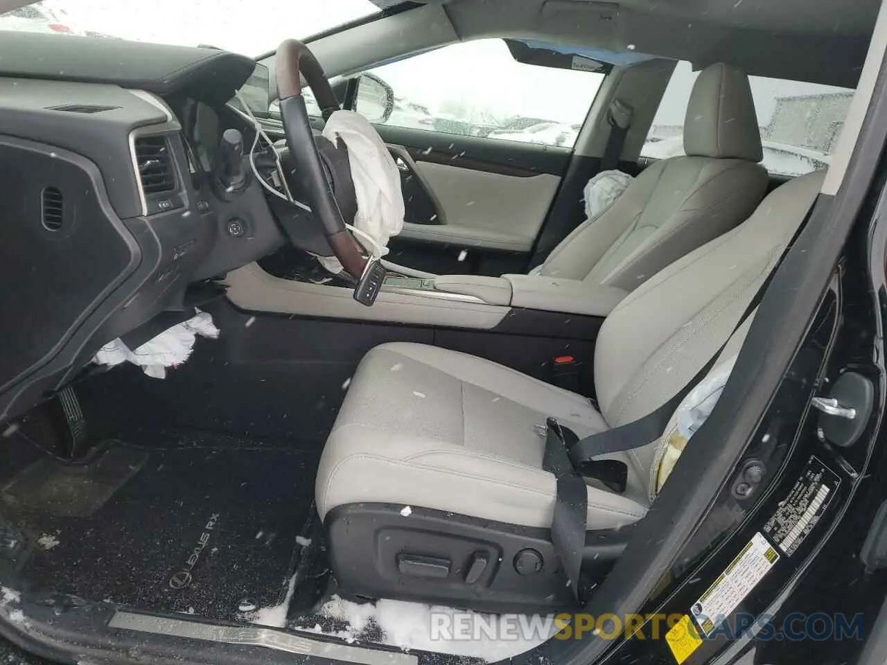 7 fotografías del automóvil dañado 2T2HZMDA5LC257180 LEXUS RX350 2020