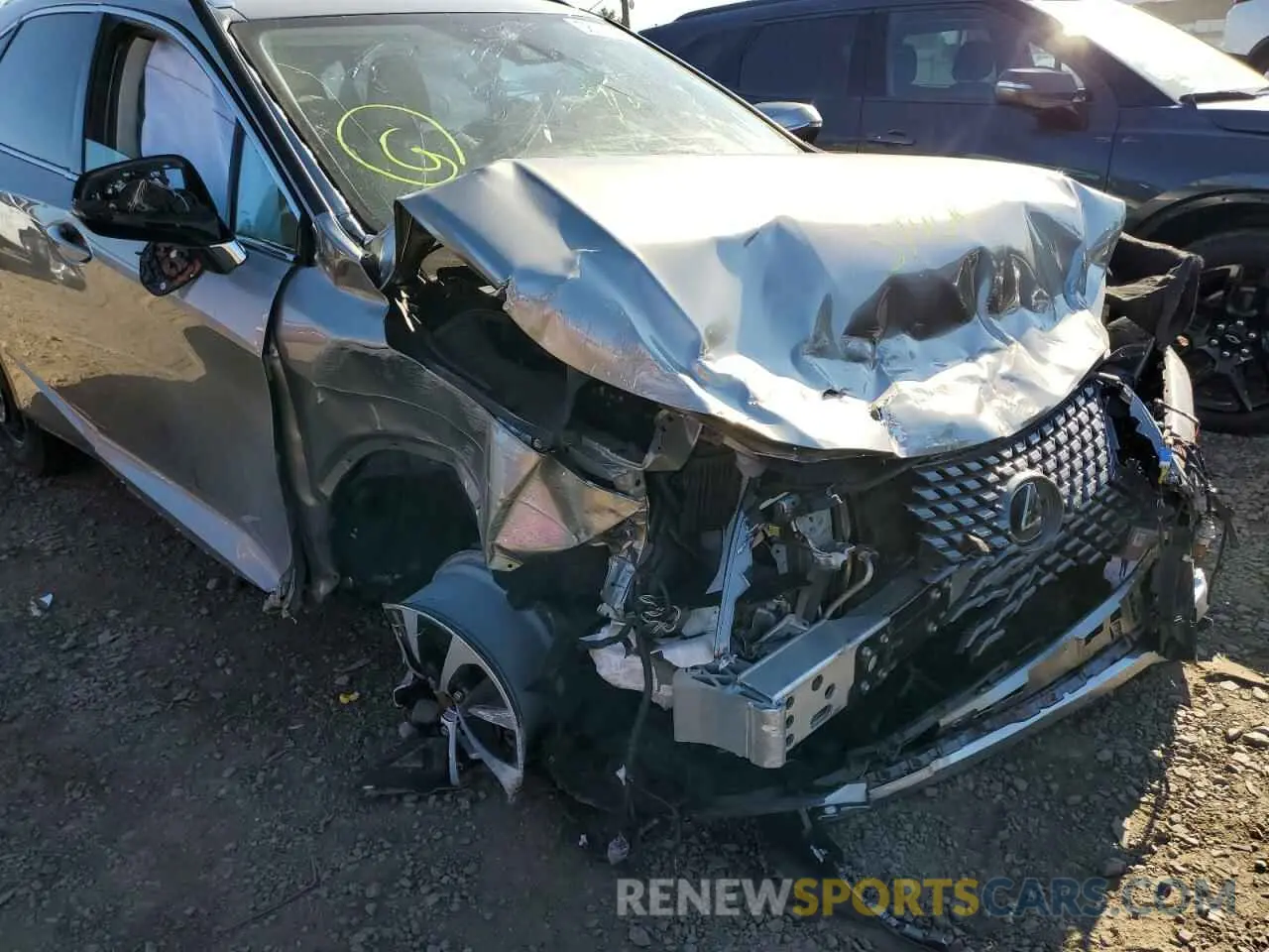 9 fotografías del automóvil dañado 2T2HZMDA6LC240209 LEXUS RX350 2020