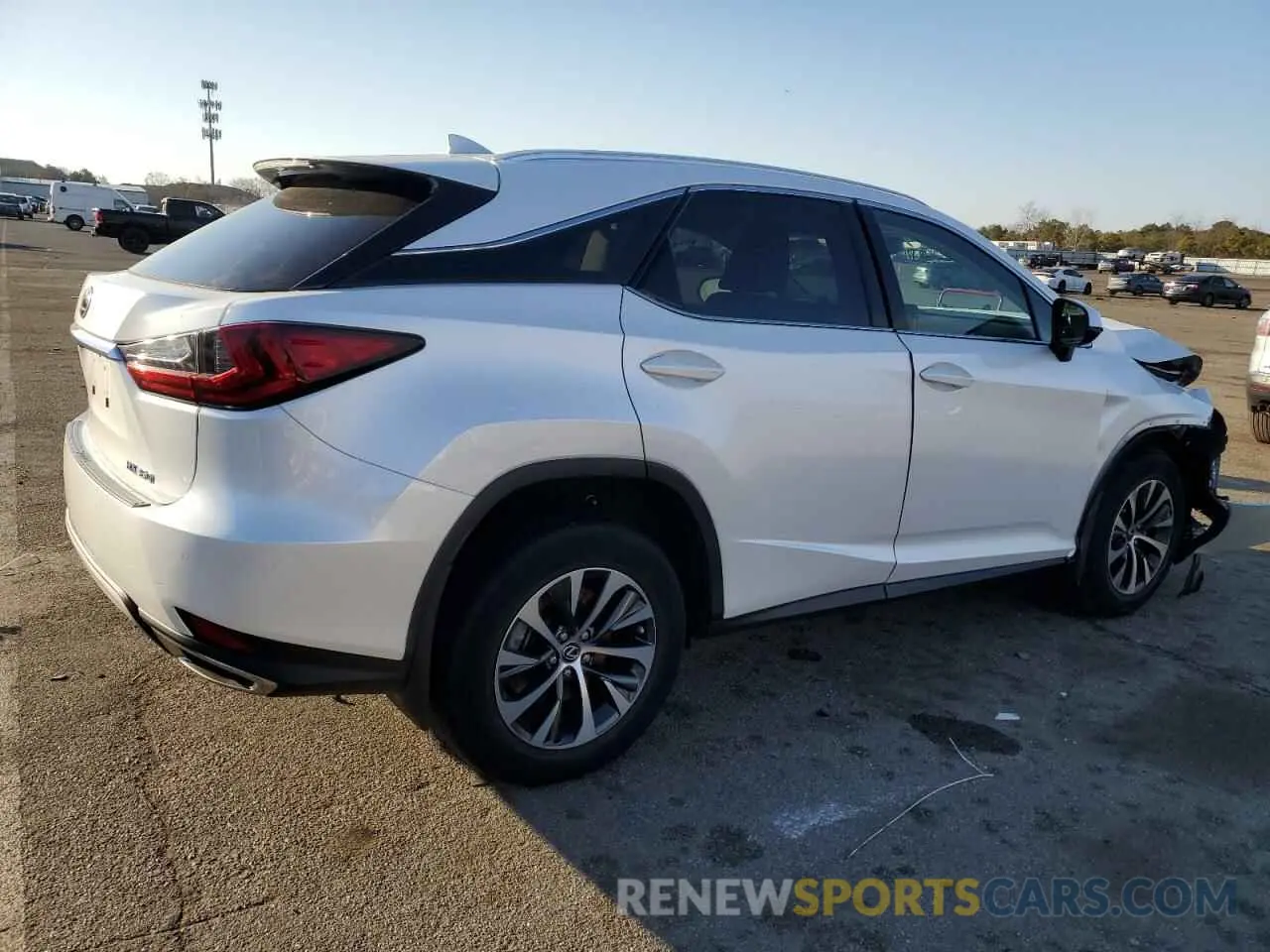 3 fotografías del automóvil dañado 2T2HZMDA6LC253493 LEXUS RX350 2020