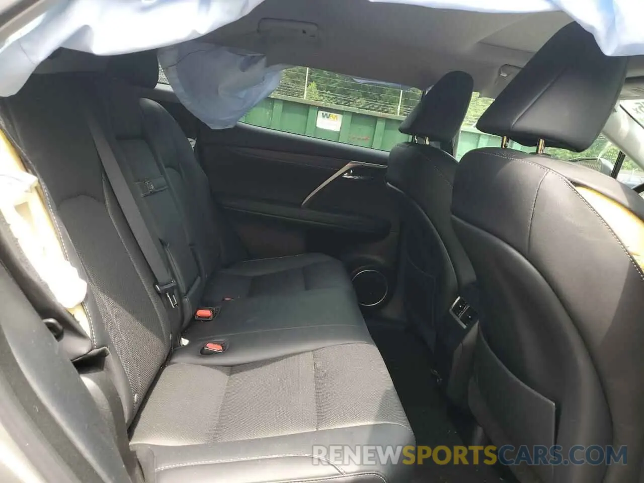 11 fotografías del automóvil dañado 2T2HZMDA7LC214475 LEXUS RX350 2020