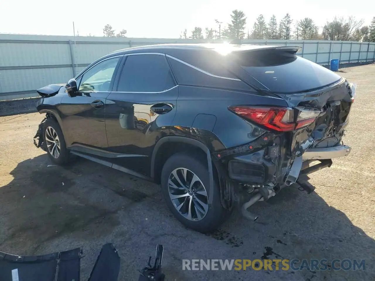2 fotografías del automóvil dañado 2T2HZMDA7LC223550 LEXUS RX350 2020
