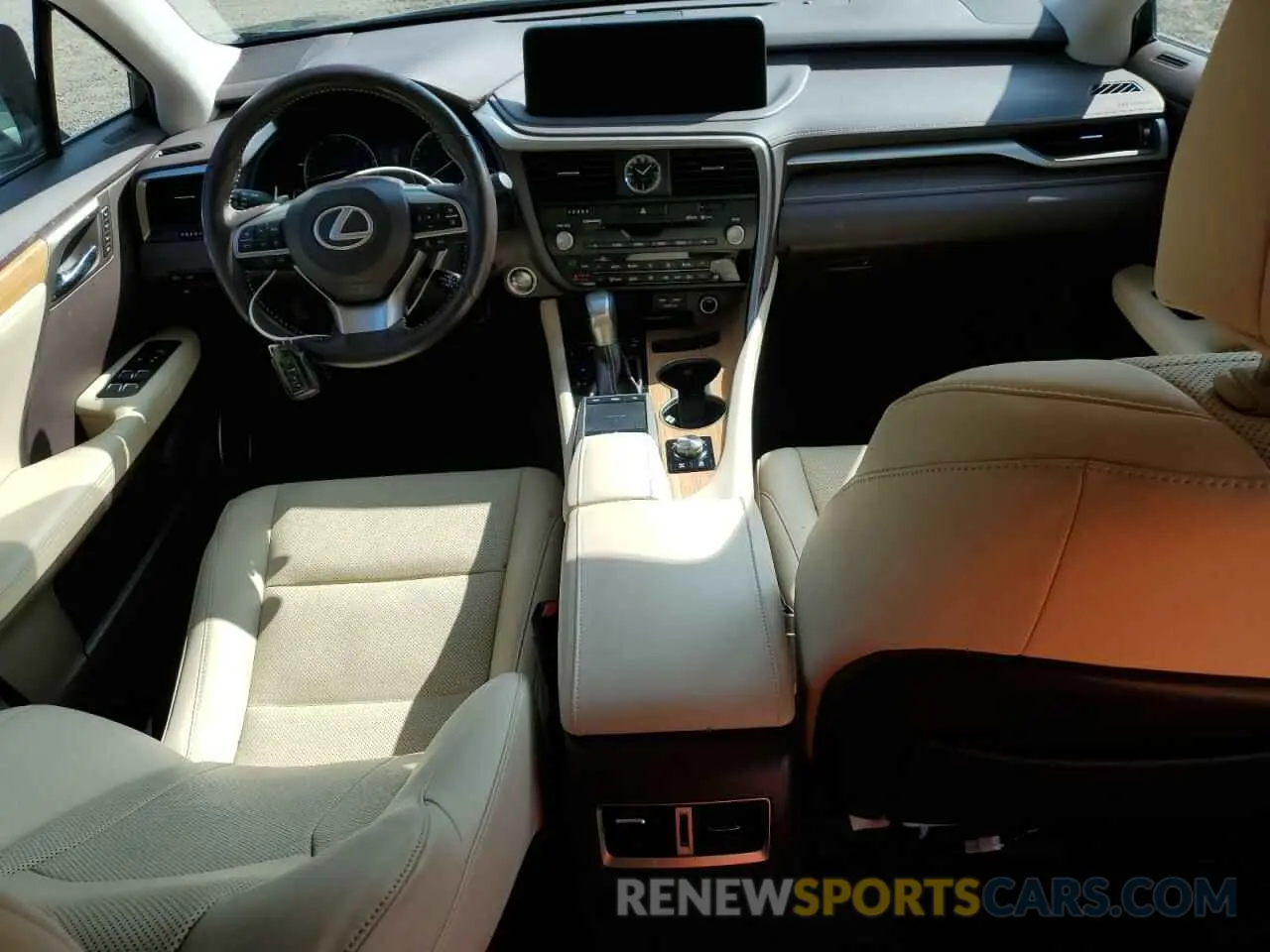 8 fotografías del automóvil dañado JTJHZKFA0L2023840 LEXUS RX350 2020