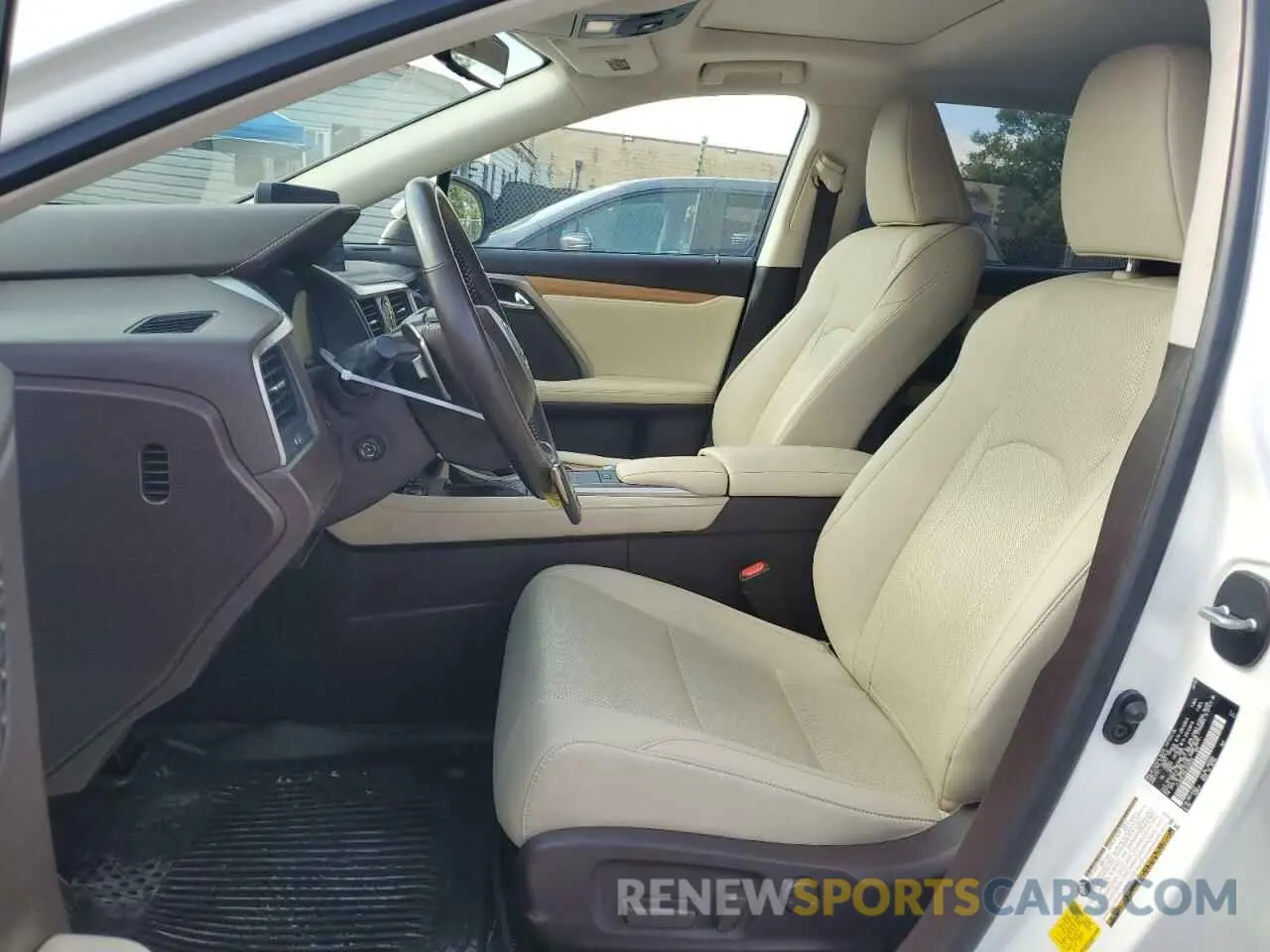 7 fotografías del automóvil dañado JTJHZKFA0L2026253 LEXUS RX350 2020