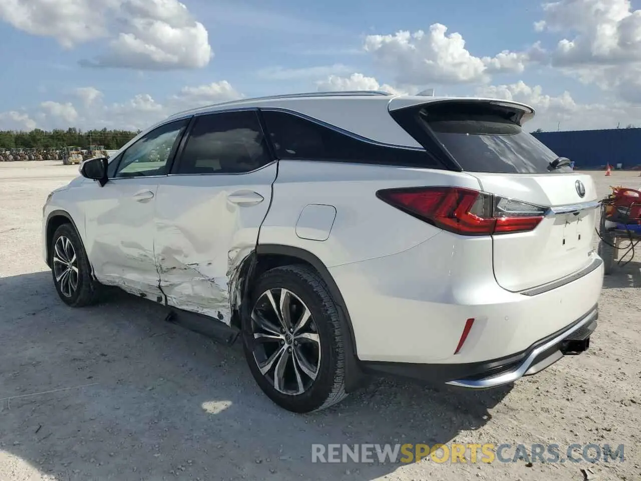 2 fotografías del automóvil dañado JTJHZKFA3L2021998 LEXUS RX350 2020