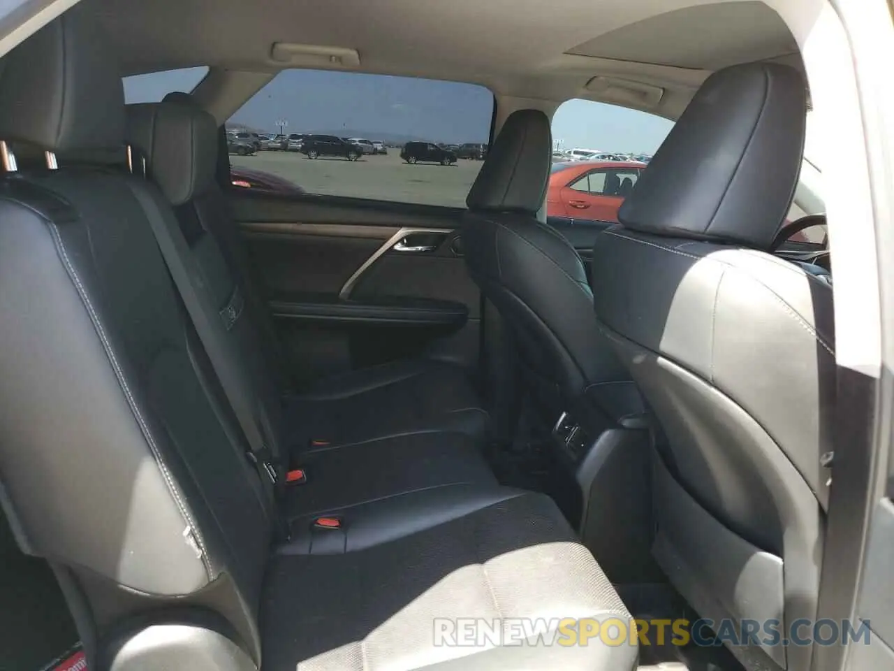 11 fotografías del automóvil dañado JTJHZKFA4L2024909 LEXUS RX350 2020
