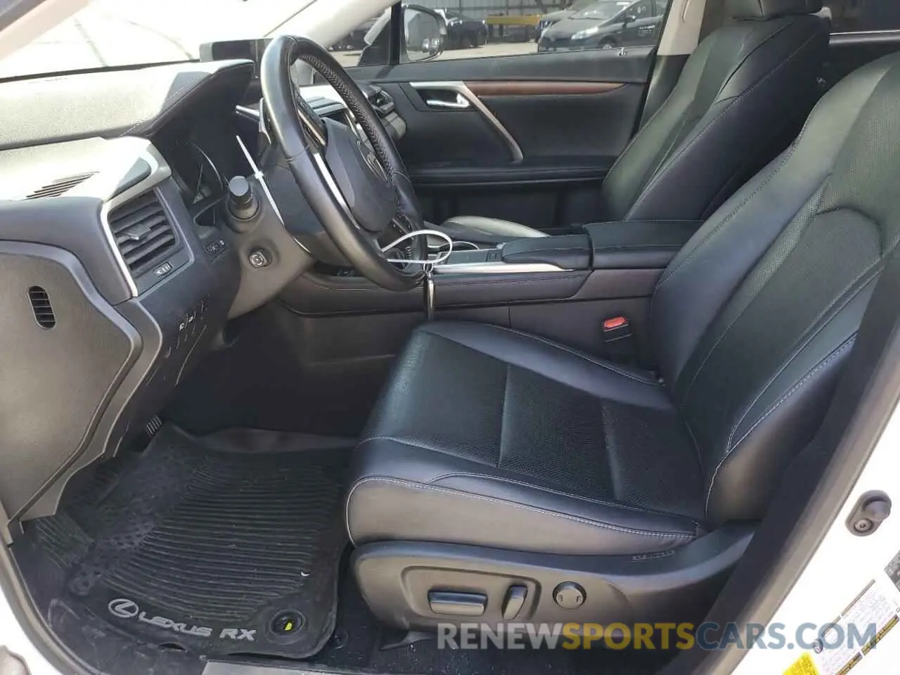 7 fotografías del automóvil dañado JTJHZKFA4L2024909 LEXUS RX350 2020