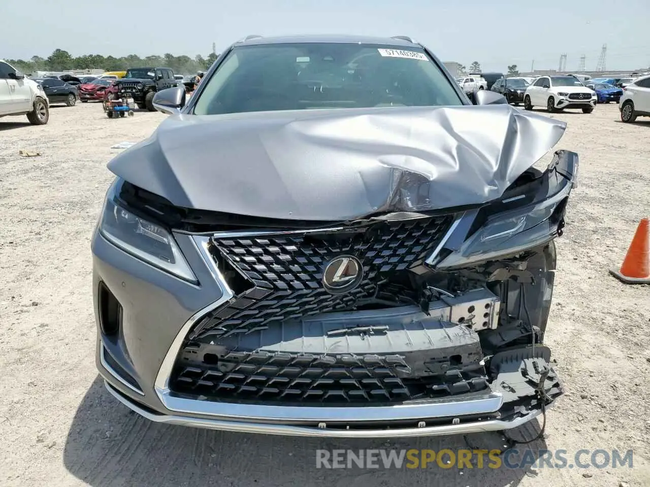 5 fotografías del automóvil dañado JTJJZKEA3L2016206 LEXUS RX350 2020