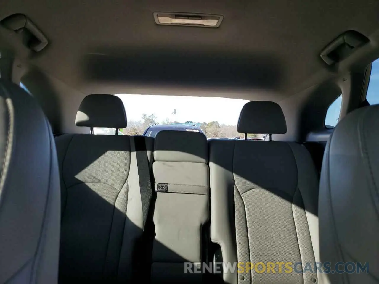 10 fotografías del automóvil dañado 2T2AZMAA4MC190983 LEXUS RX350 2021