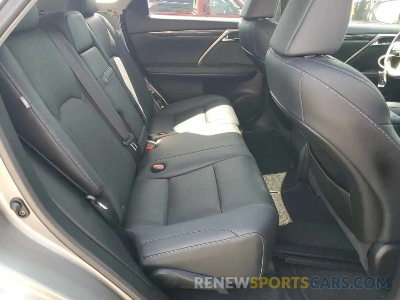11 fotografías del automóvil dañado 2T2AZMAA8MC202861 LEXUS RX350 2021