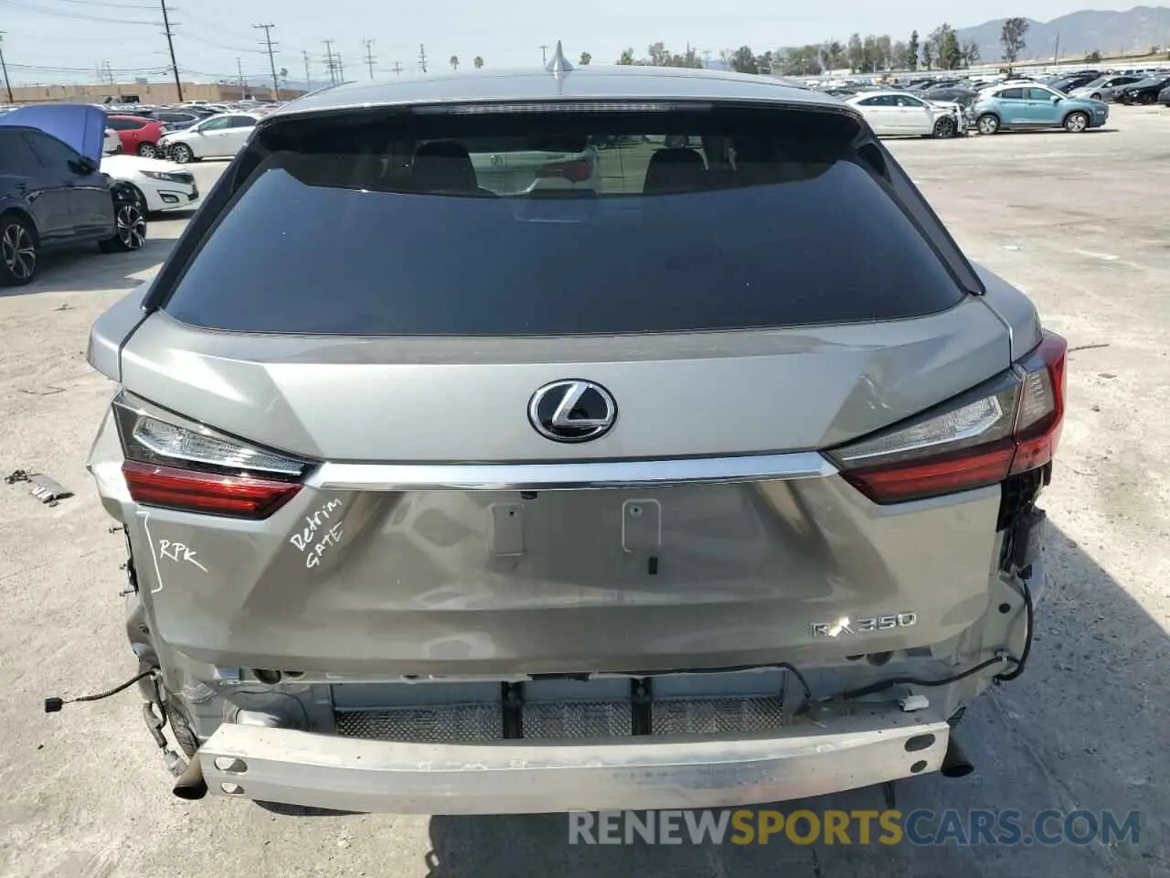 6 fotografías del automóvil dañado 2T2AZMAA8MC202861 LEXUS RX350 2021
