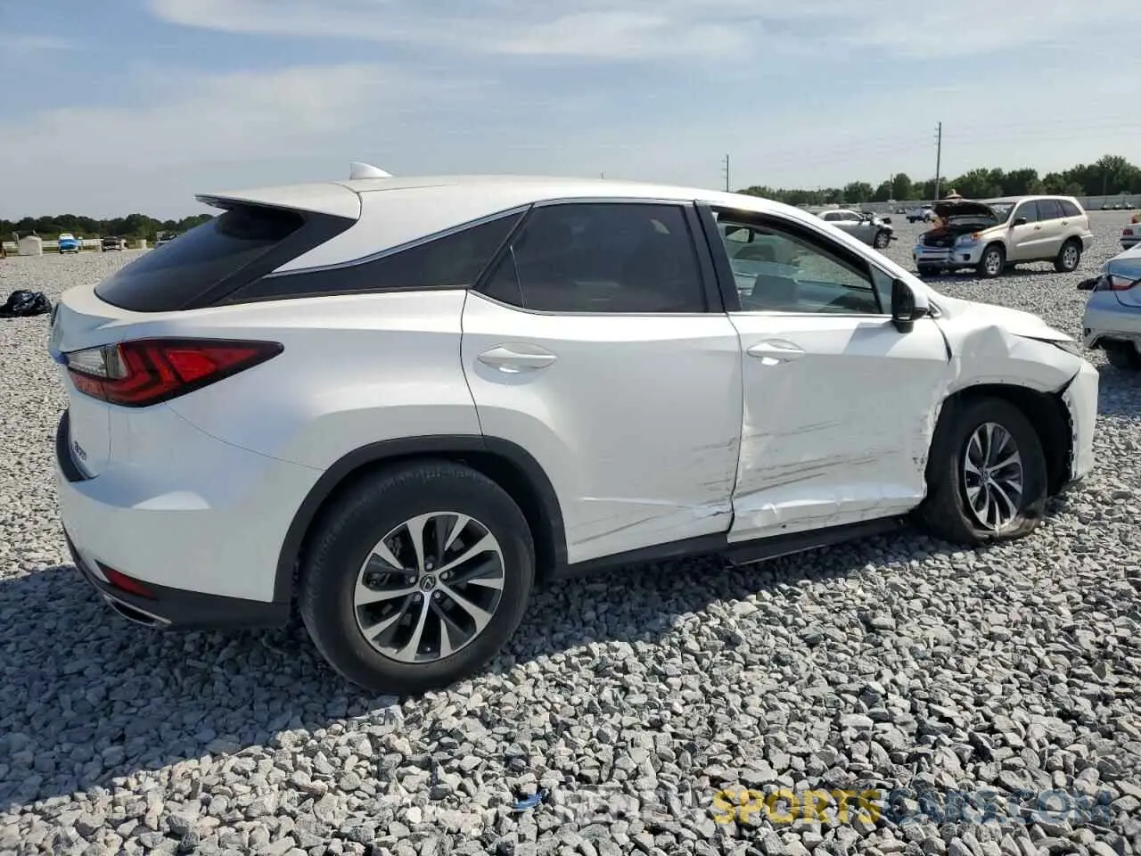 3 fotografías del automóvil dañado 2T2AZMAA8MC213875 LEXUS RX350 2021