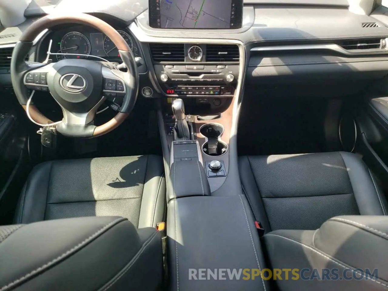8 fotografías del automóvil dañado 2T2HZMAA4MC200362 LEXUS RX350 2021