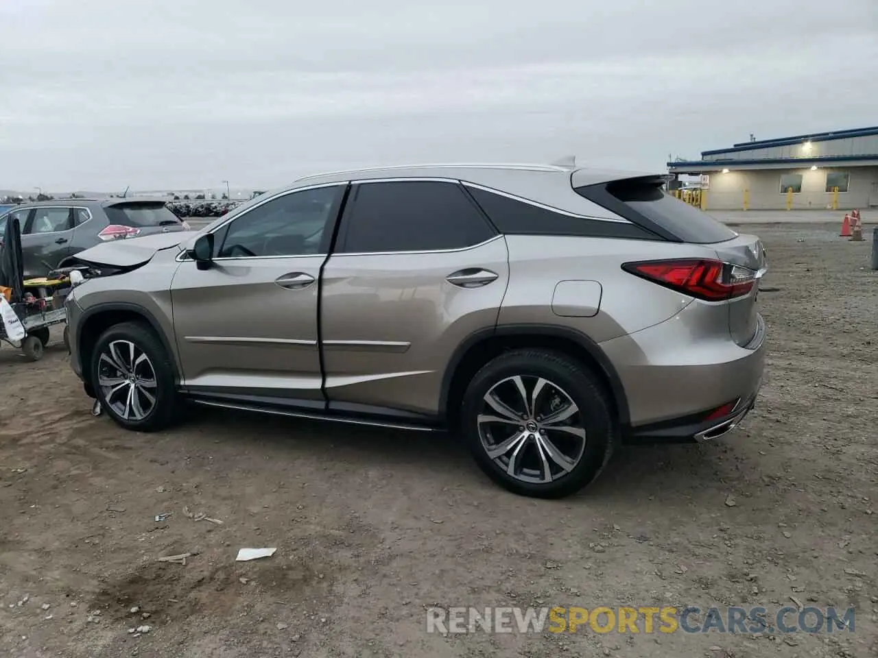 2 fotografías del automóvil dañado 2T2HZMAA6MC187176 LEXUS RX350 2021