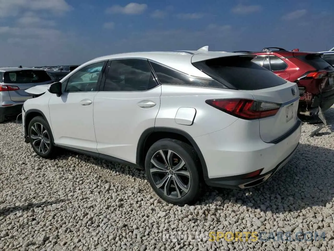 2 fotografías del automóvil dañado 2T2HZMAA6MC218006 LEXUS RX350 2021