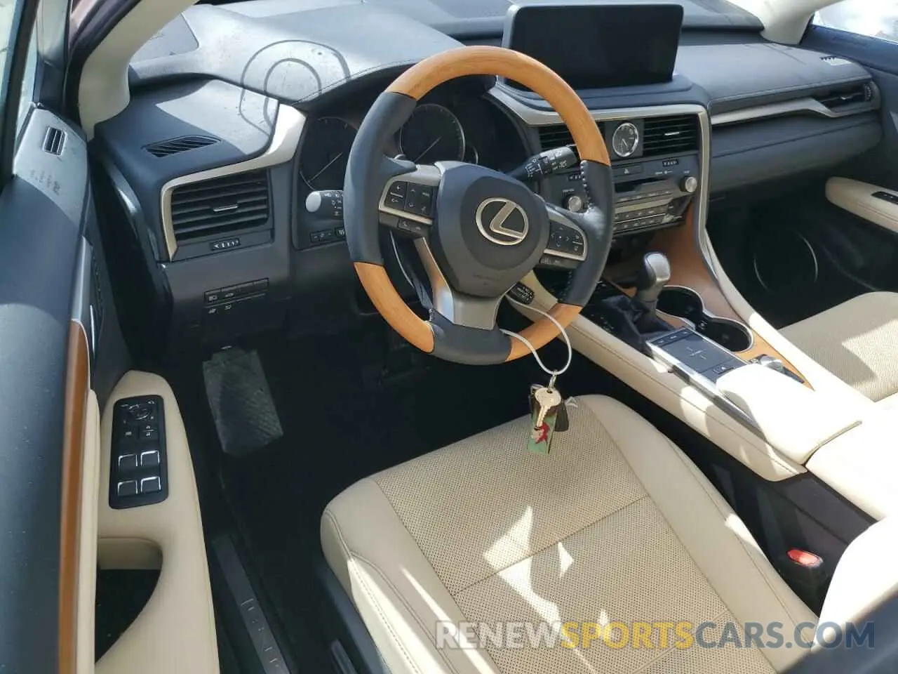 8 fotografías del automóvil dañado 2T2HZMAA7MC194895 LEXUS RX350 2021