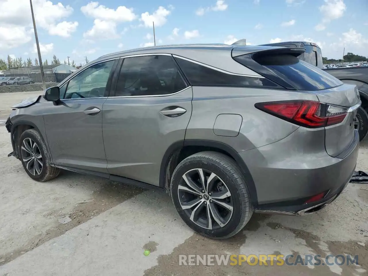 2 fotografías del automóvil dañado 2T2HZMAA7MC197389 LEXUS RX350 2021