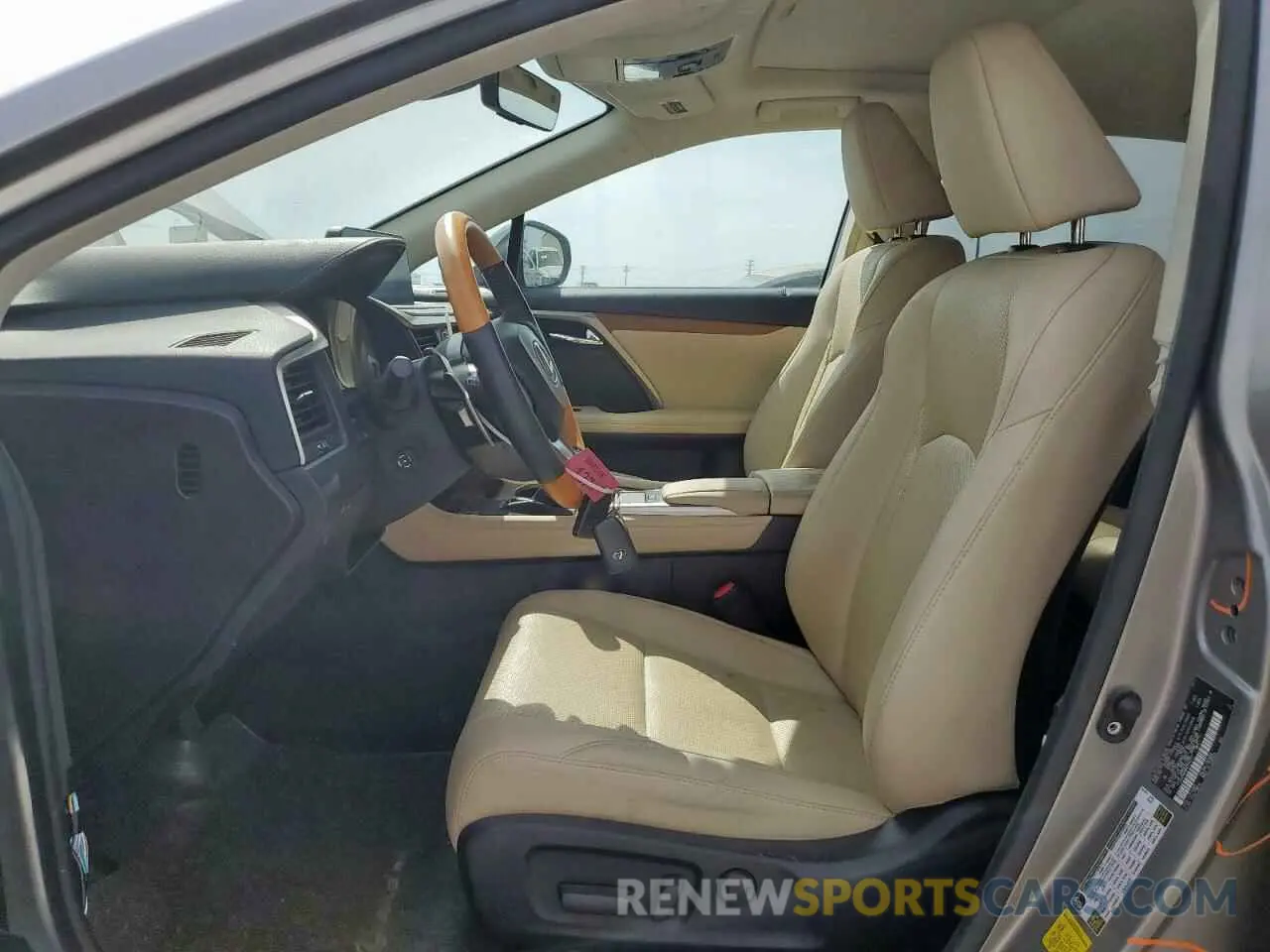 7 fotografías del automóvil dañado 2T2HZMAA9MC204231 LEXUS RX350 2021