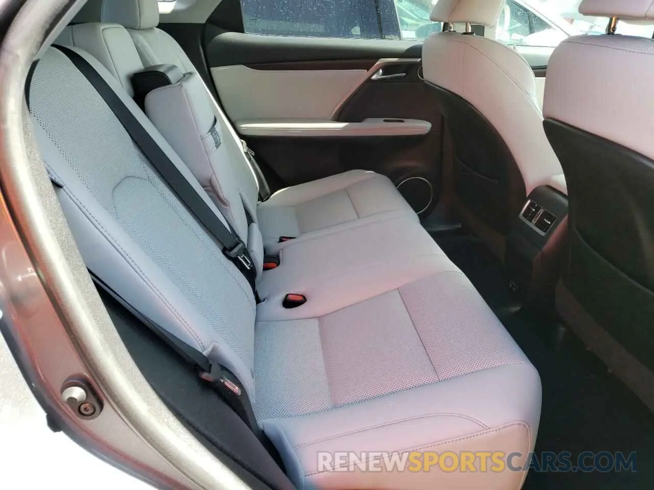 6 fotografías del automóvil dañado 2T2HZMAAXMC218039 LEXUS RX350 2021