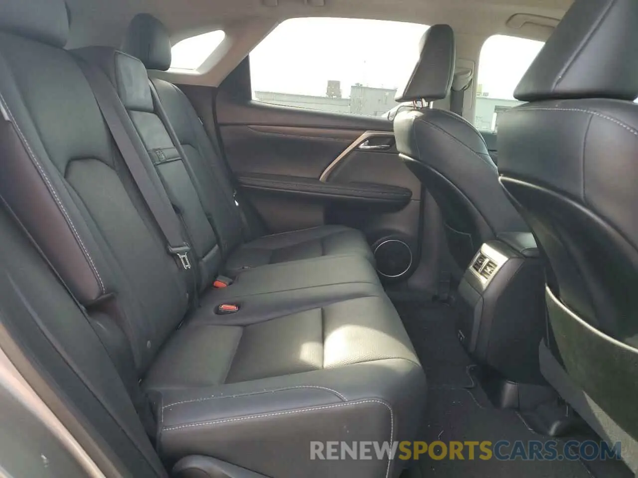 10 fotografías del automóvil dañado 2T2HZMDA7MC267100 LEXUS RX350 2021