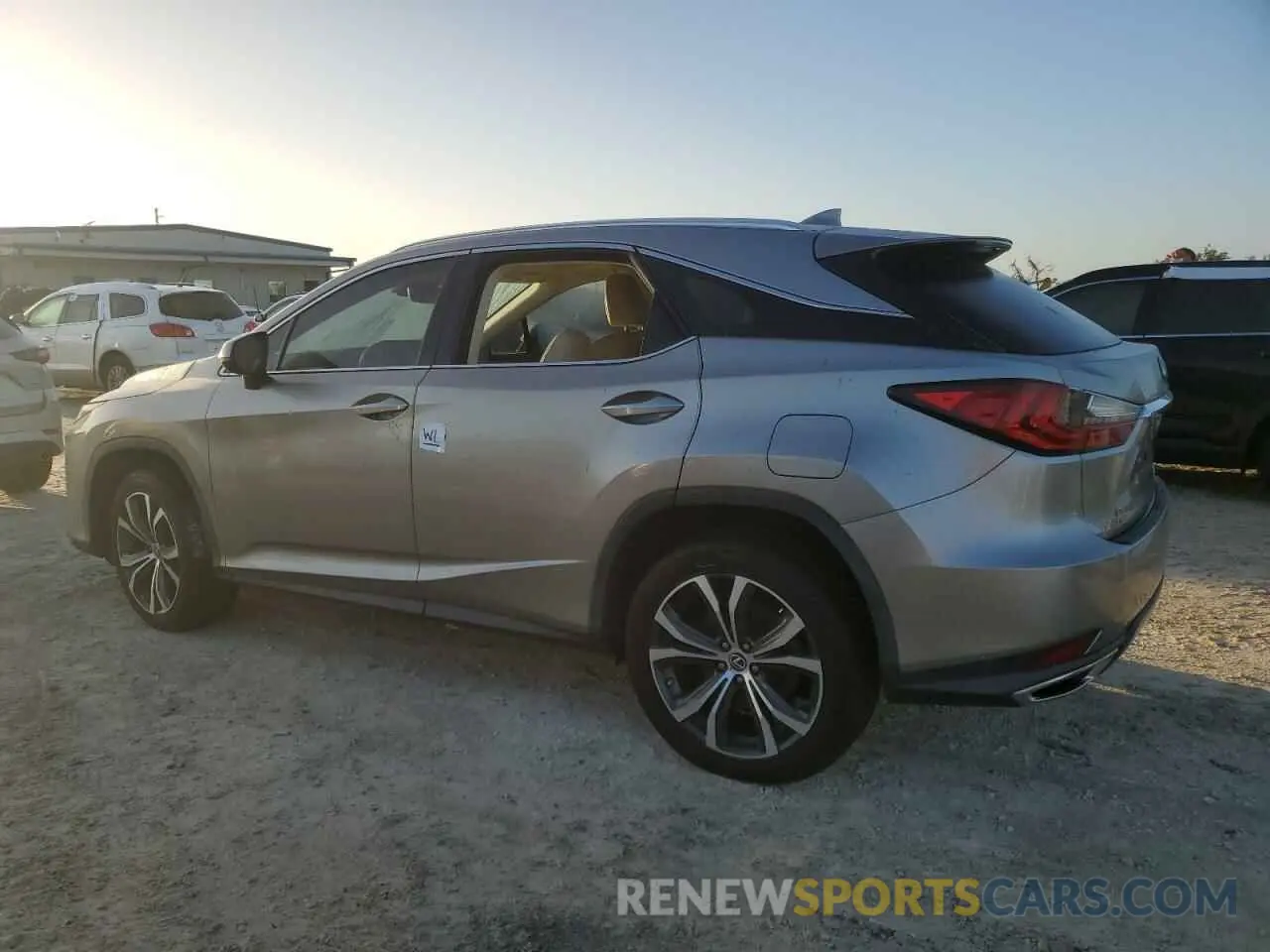 2 fotografías del automóvil dañado 2T2HZMDA7MC268750 LEXUS RX350 2021