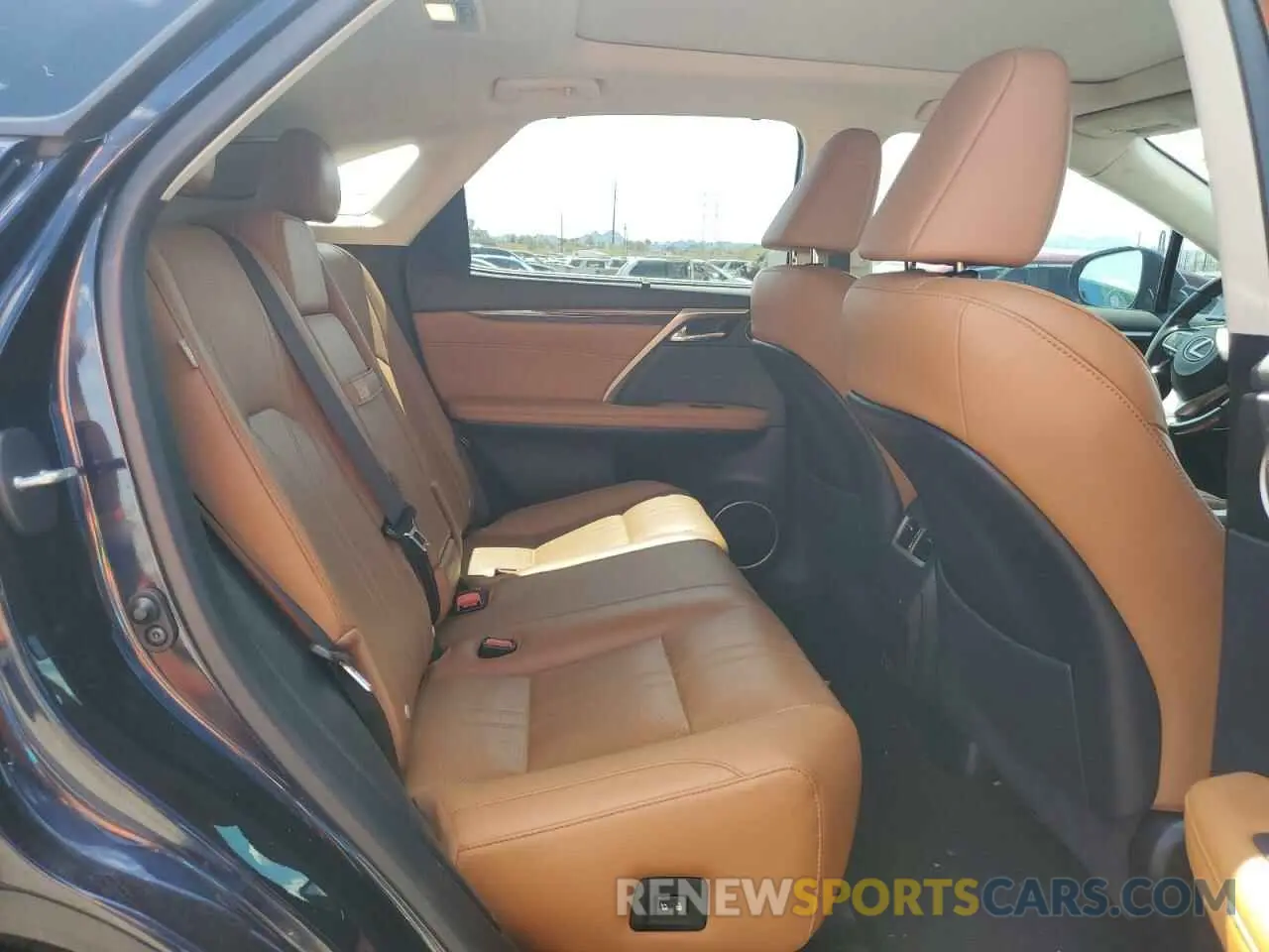 11 fotografías del automóvil dañado 2T2JZMAA6MC214894 LEXUS RX350 2021