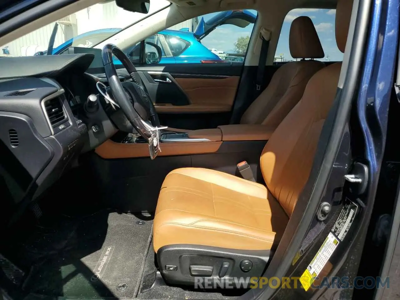 7 fotografías del automóvil dañado 2T2JZMAA6MC214894 LEXUS RX350 2021