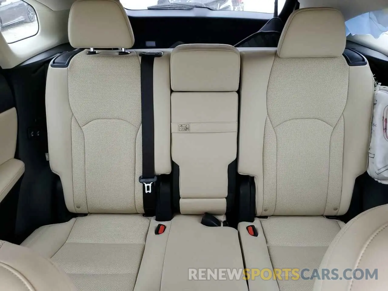 10 fotografías del automóvil dañado JTJHZKEA4M2018613 LEXUS RX350 2021