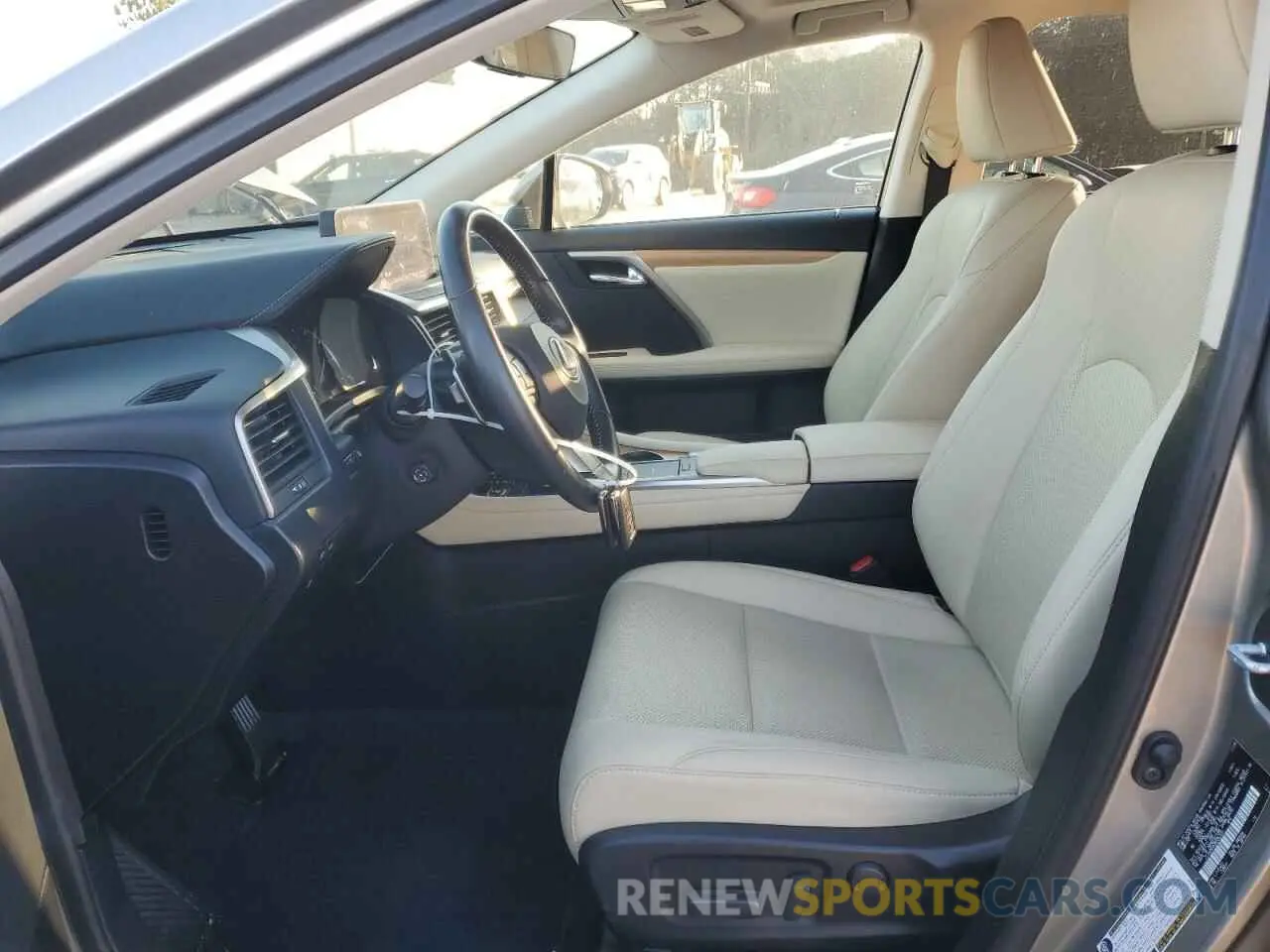 7 fotografías del automóvil dañado JTJHZMDA0M2053551 LEXUS RX350 2021