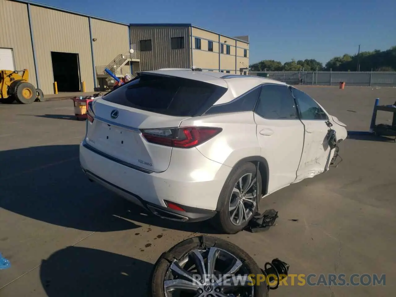 4 fotografías del automóvil dañado 2T2HZMAA1NC230405 LEXUS RX350 2022