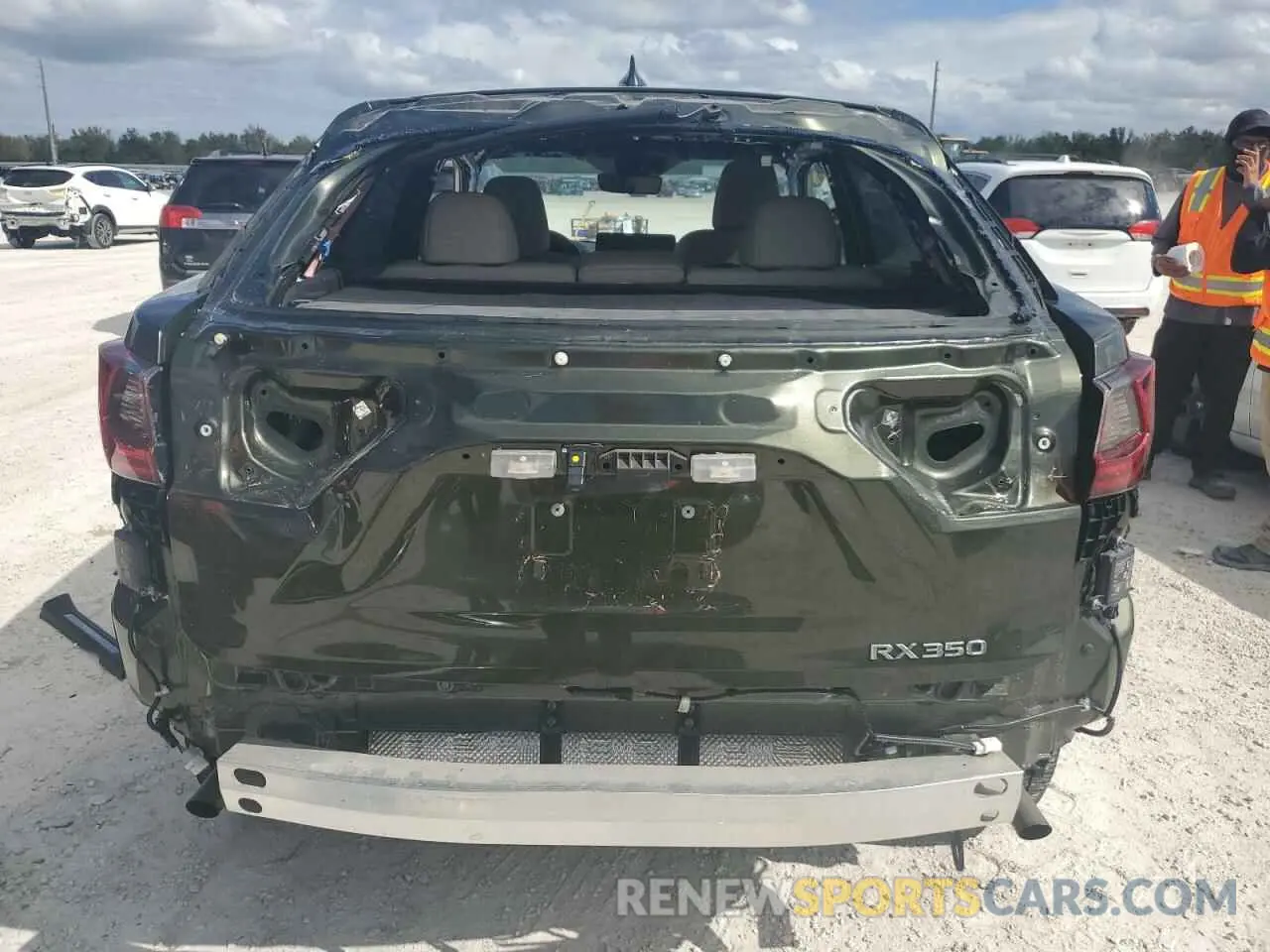 6 fotografías del automóvil dañado 2T2HZMAA2NC250534 LEXUS RX350 2022