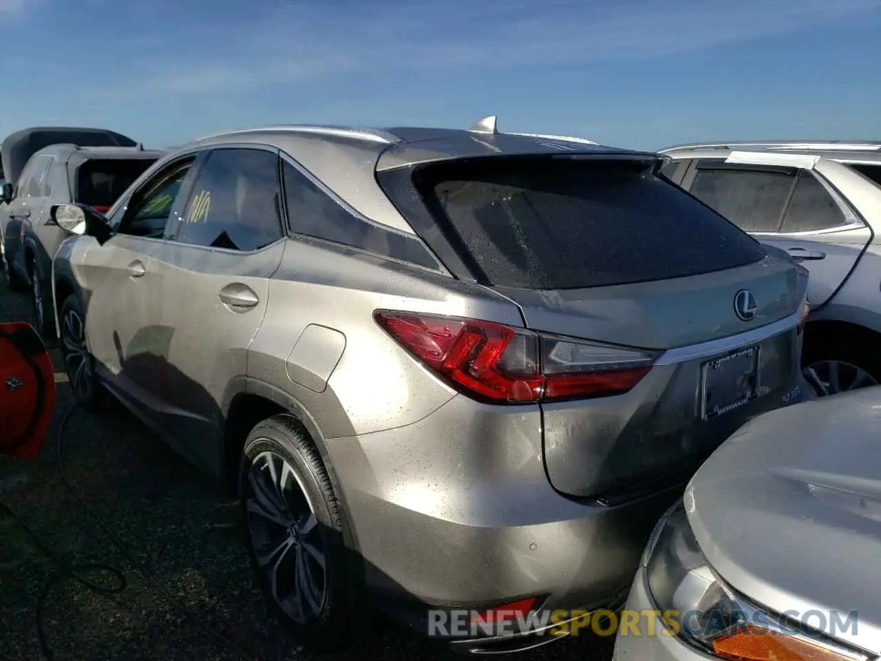 3 fotografías del automóvil dañado 2T2HZMAA2NC254759 LEXUS RX350 2022