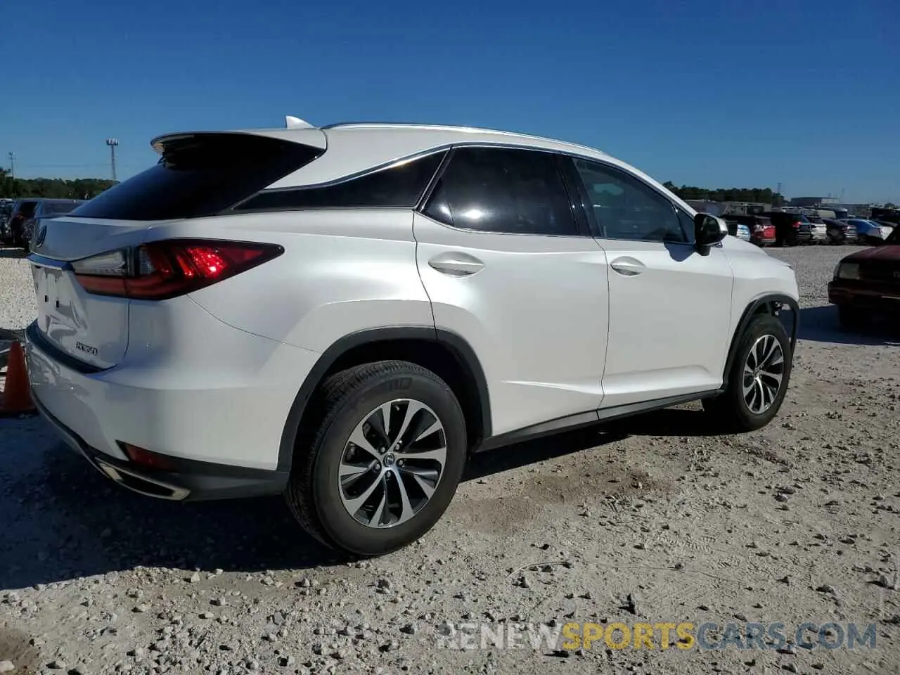 3 fotografías del automóvil dañado 2T2HZMAA2NC258178 LEXUS RX350 2022