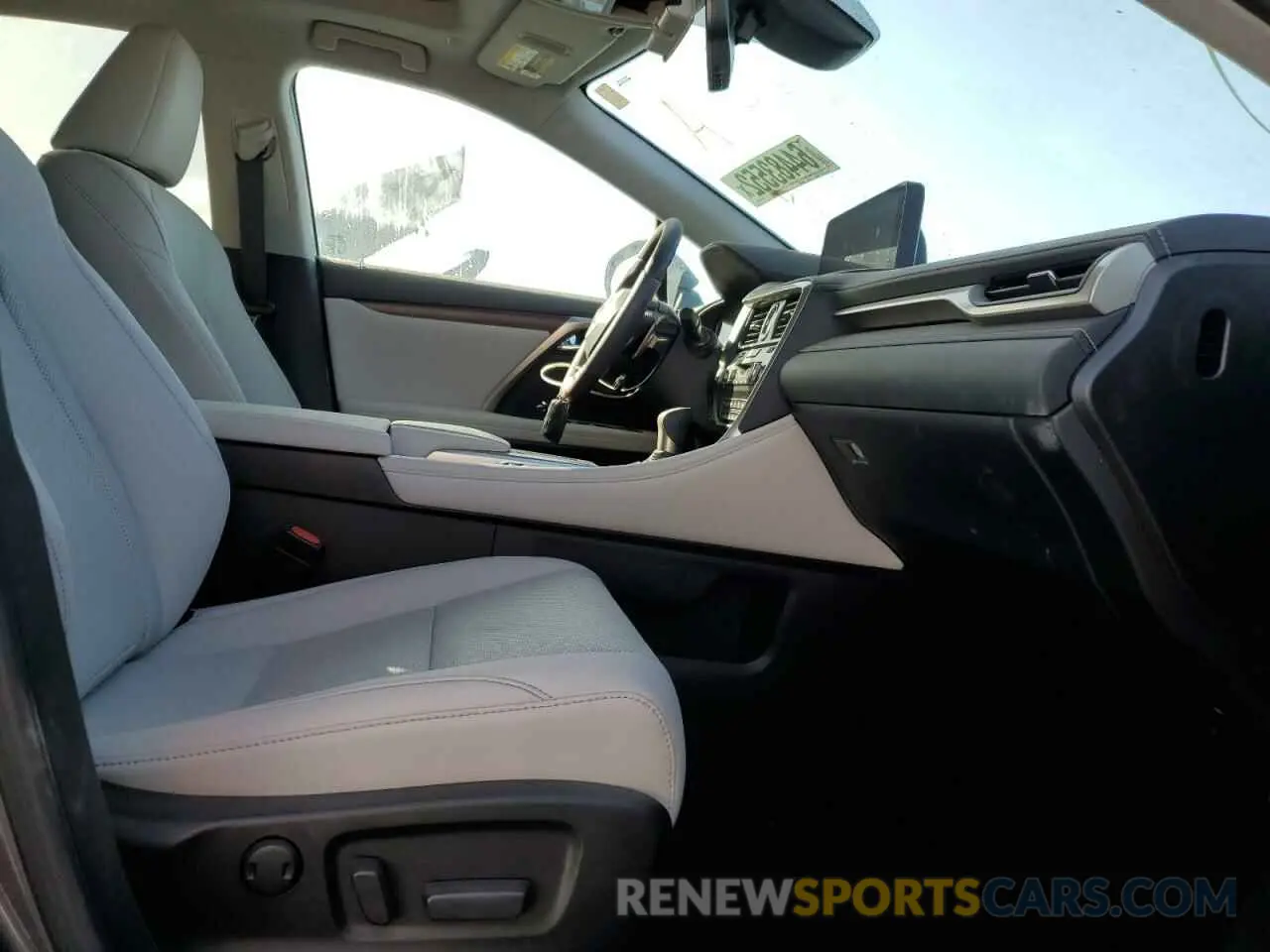 5 fotografías del automóvil dañado 2T2HZMAA3NC232558 LEXUS RX350 2022