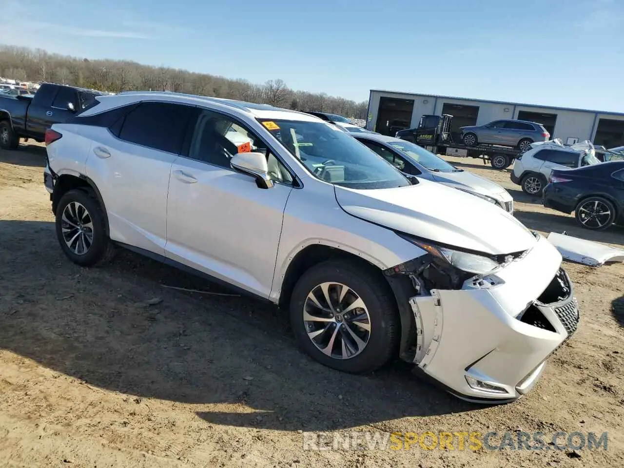 4 fotografías del automóvil dañado 2T2HZMAA7NC260136 LEXUS RX350 2022