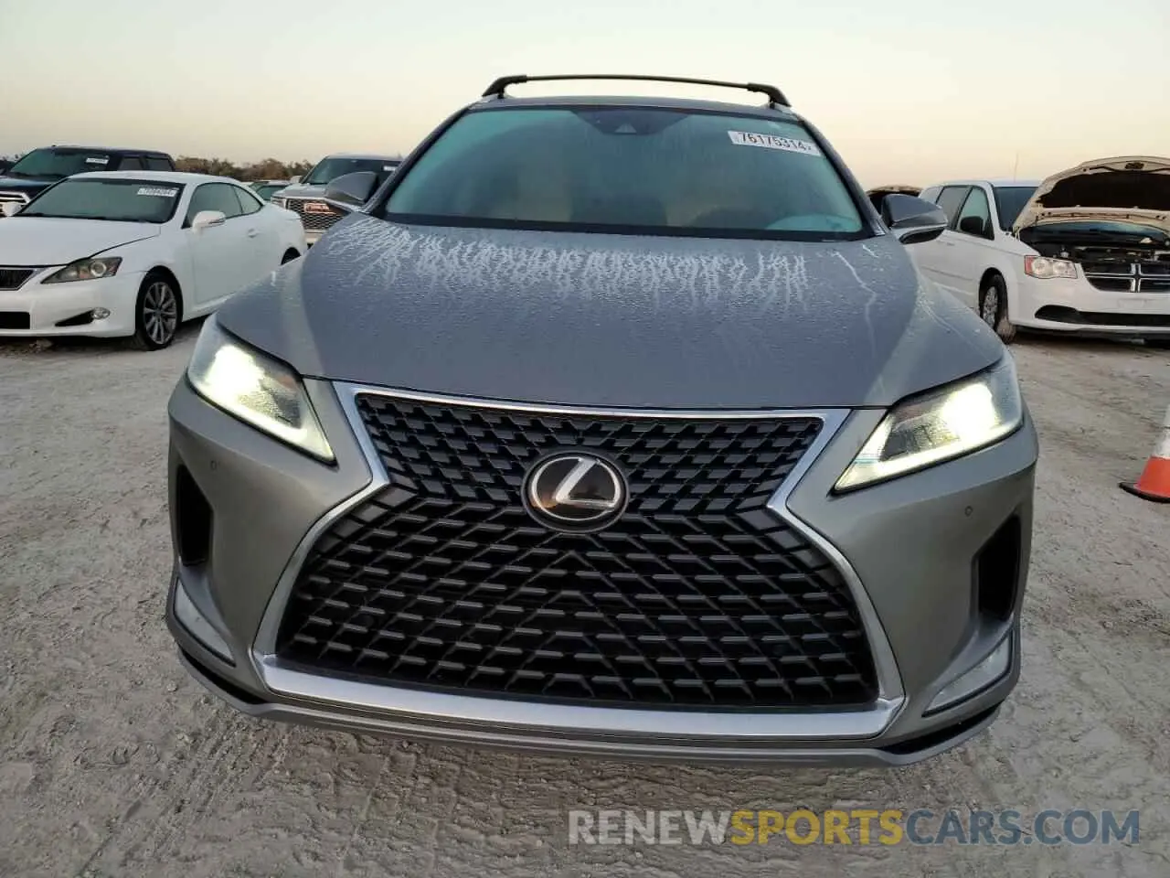 5 fotografías del automóvil dañado 2T2HZMAA8NC252983 LEXUS RX350 2022