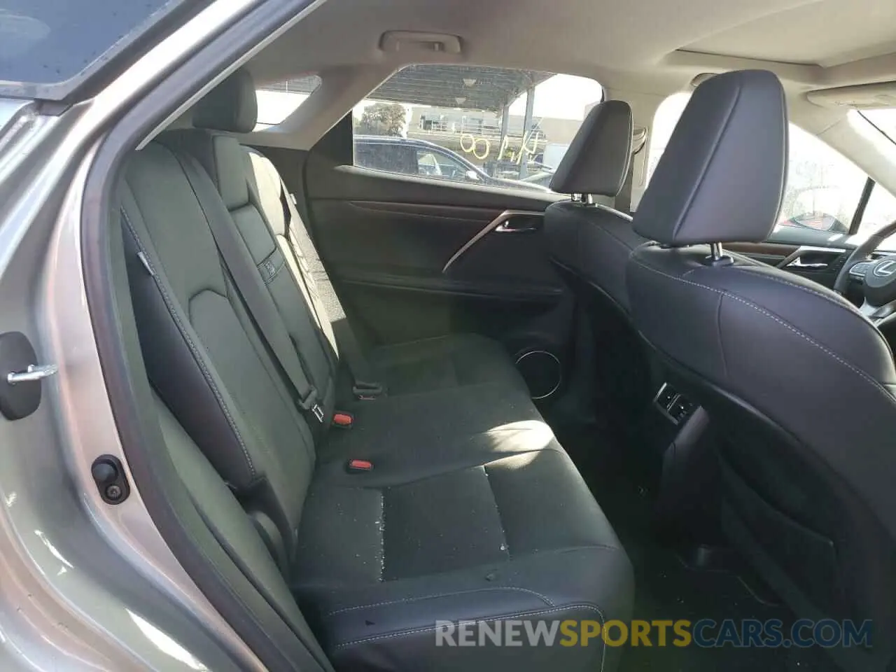 6 fotografías del automóvil dañado 2T2HZMDA1NC339491 LEXUS RX350 2022