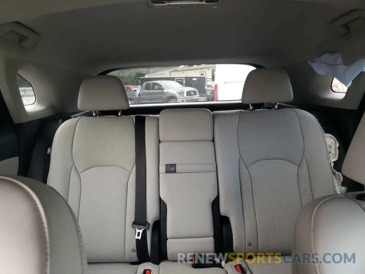 10 fotografías del automóvil dañado 2T2HZMDA6NC311945 LEXUS RX350 2022