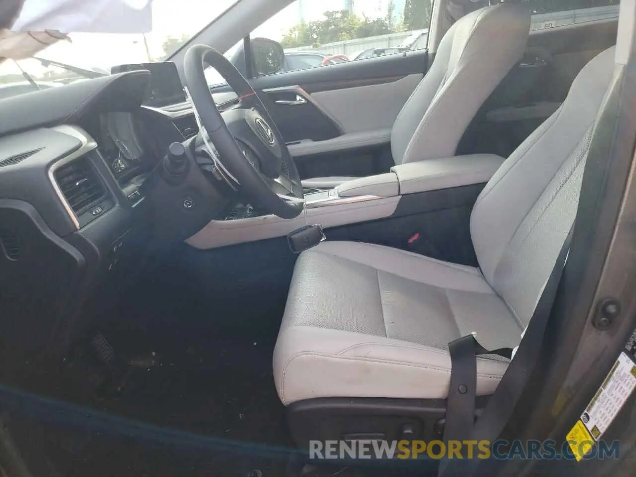 7 fotografías del automóvil dañado 2T2HZMDA6NC311945 LEXUS RX350 2022