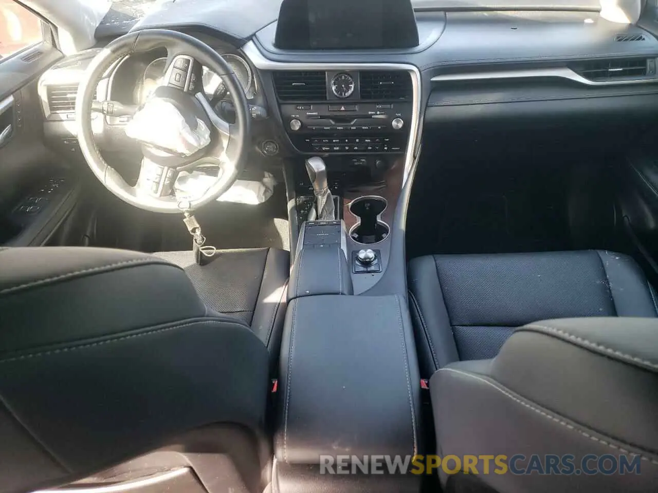 8 fotografías del automóvil dañado 2T2HZMDA6NC312142 LEXUS RX350 2022
