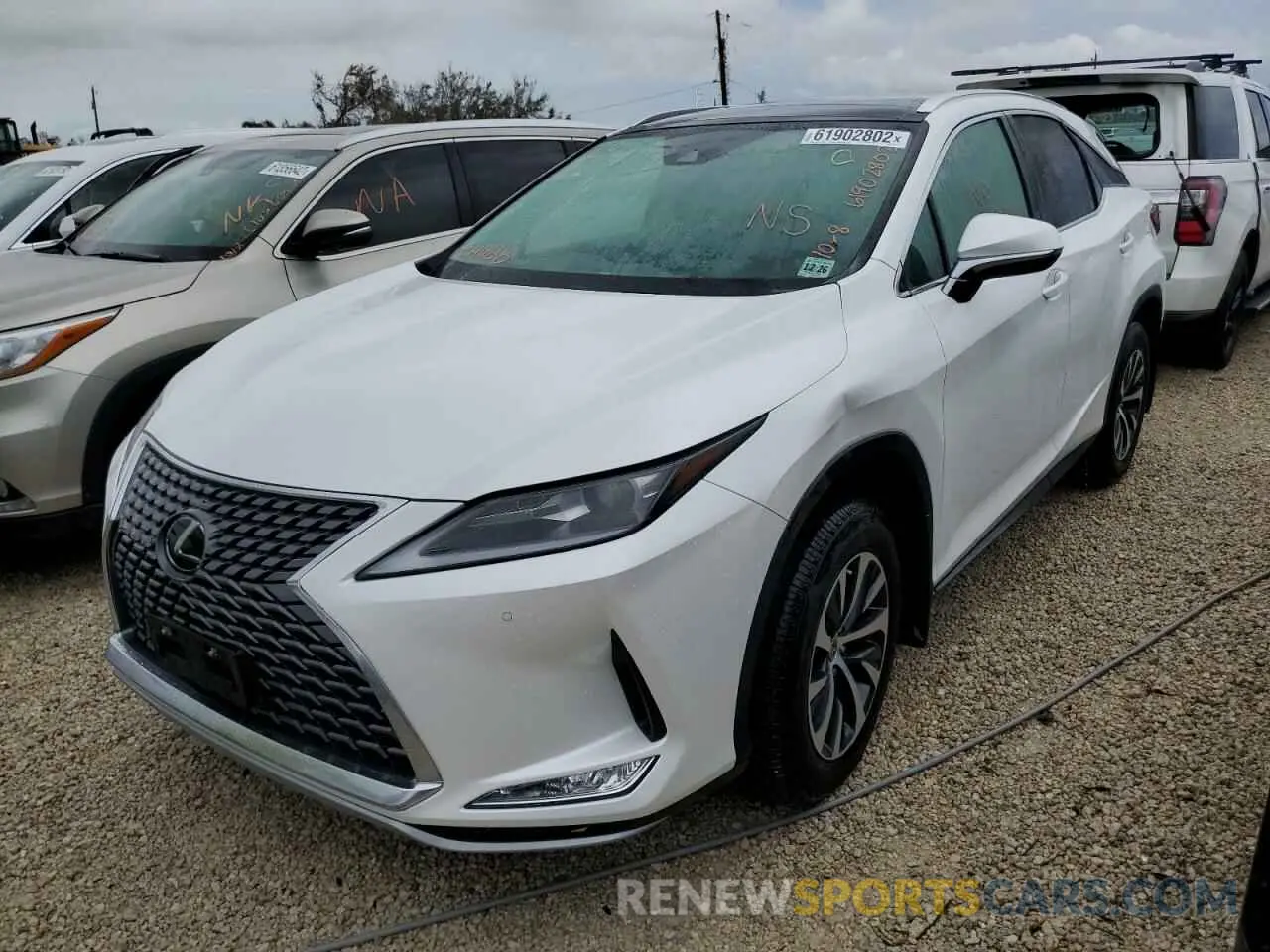 2 fotografías del automóvil dañado 2T2HZMDAXNC324312 LEXUS RX350 2022