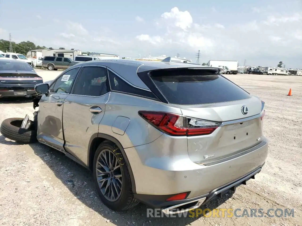 3 fotografías del automóvil dañado 2T2YZMDA6NC313873 LEXUS RX350 2022