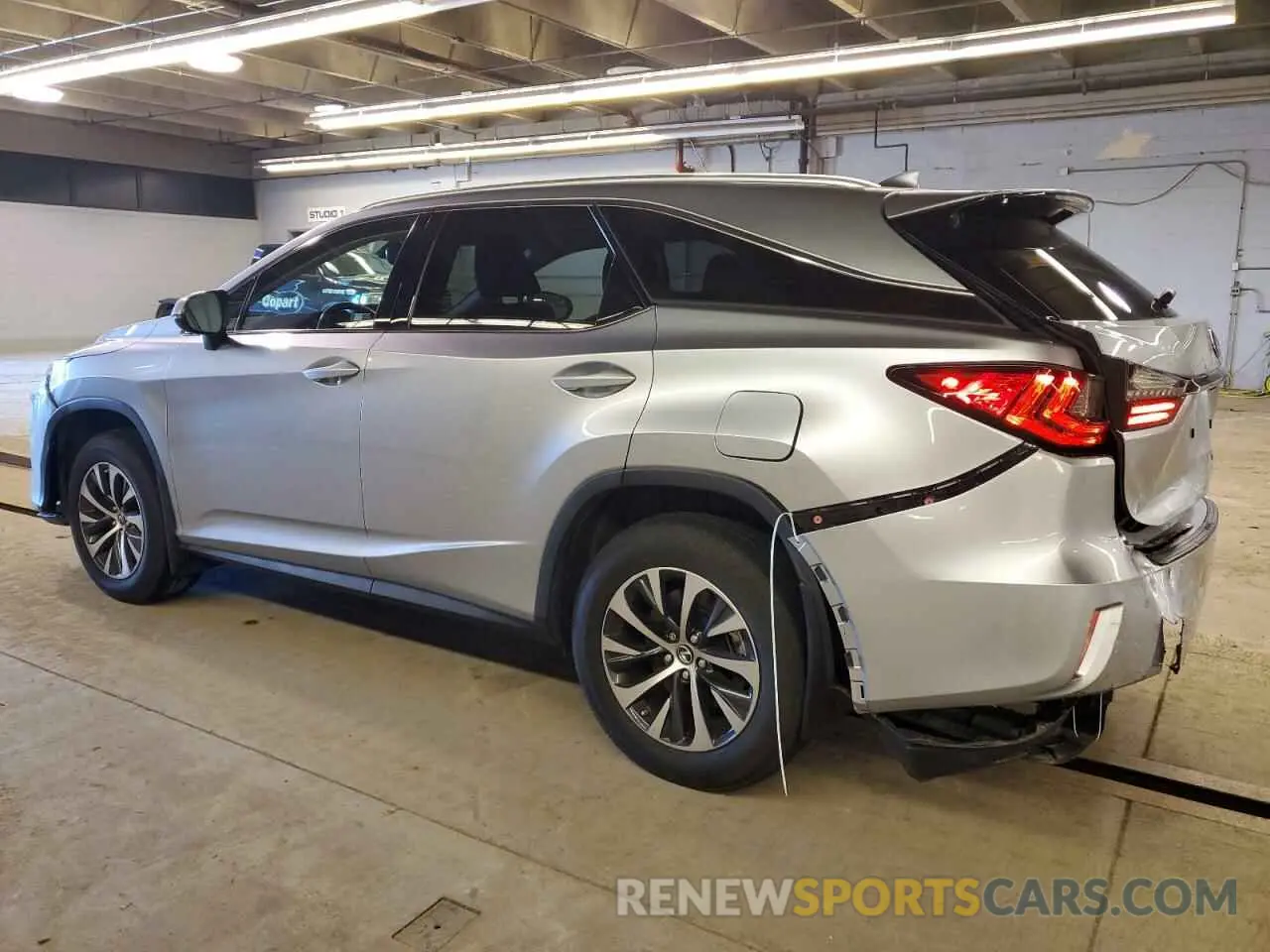 2 fotografías del automóvil dañado JTJHZKFA0N2035246 LEXUS RX350 2022